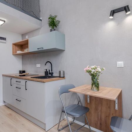 Parkside Fresh Apartments - Old Town Guesthouse - By Upstairs Cracóvia Exterior foto