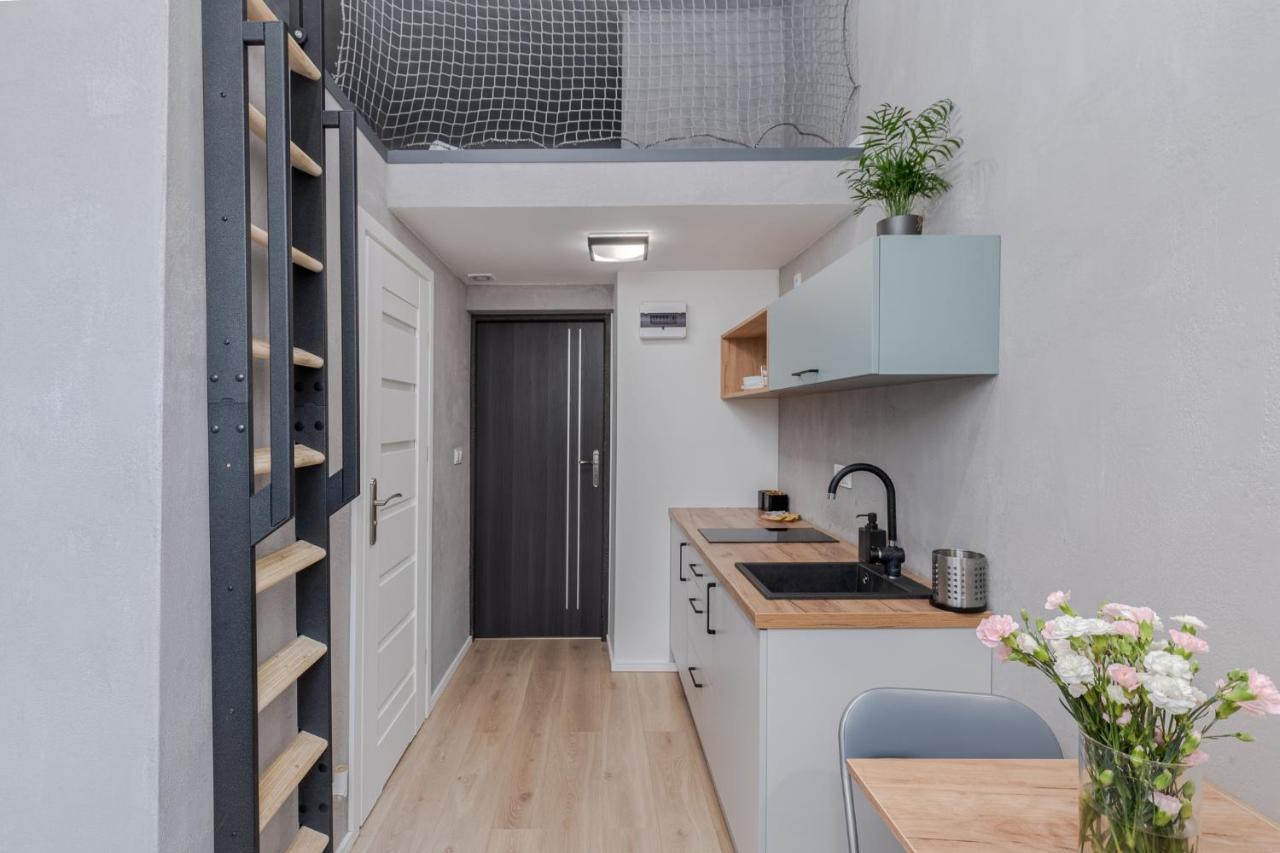 Parkside Fresh Apartments - Old Town Guesthouse - By Upstairs Cracóvia Exterior foto