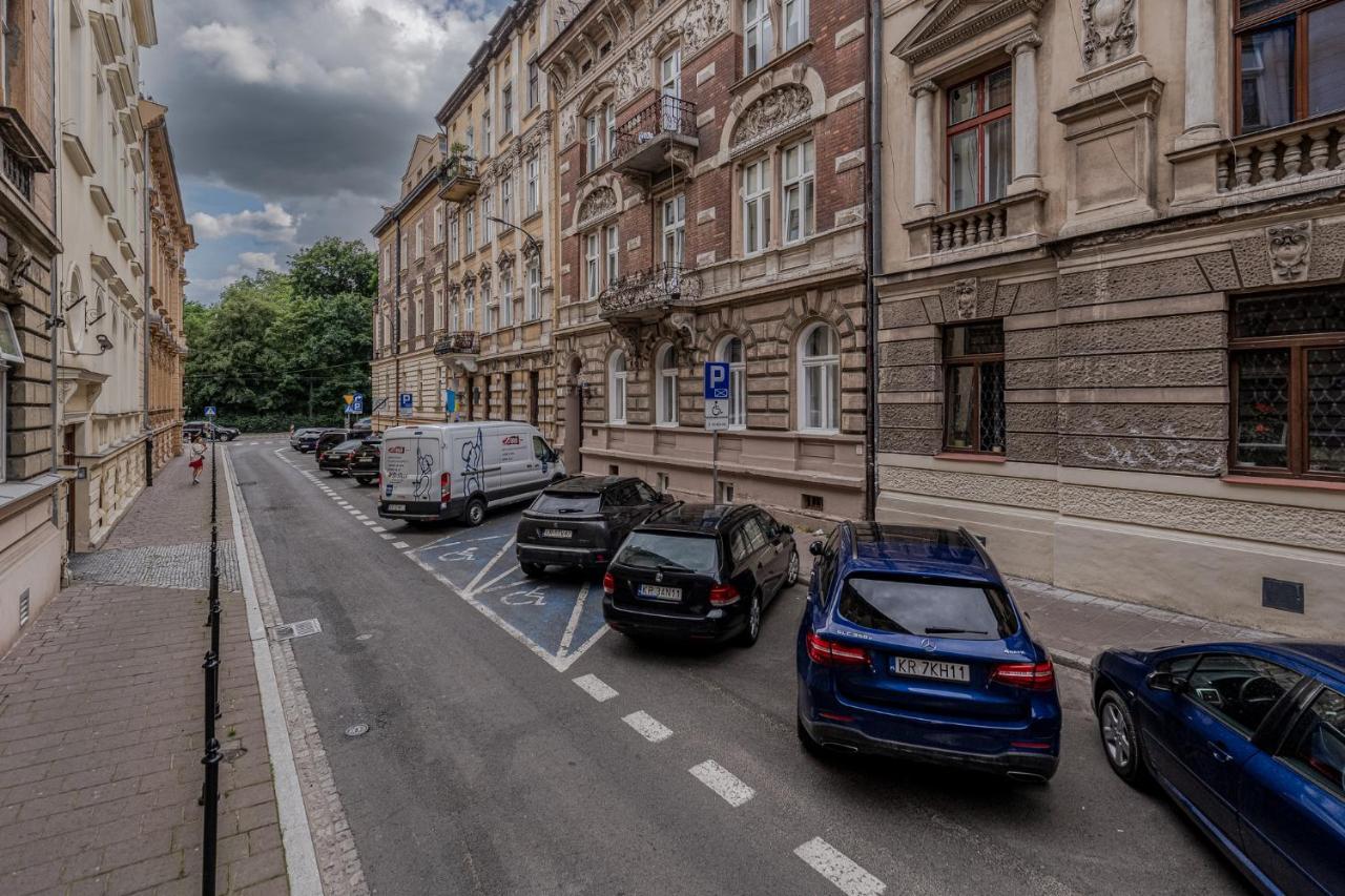 Parkside Fresh Apartments - Old Town Guesthouse - By Upstairs Cracóvia Exterior foto